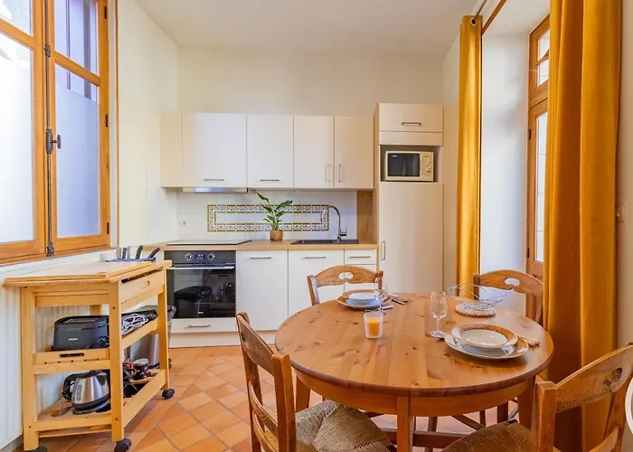 Aubelle - La Maison Aubelle Guest house